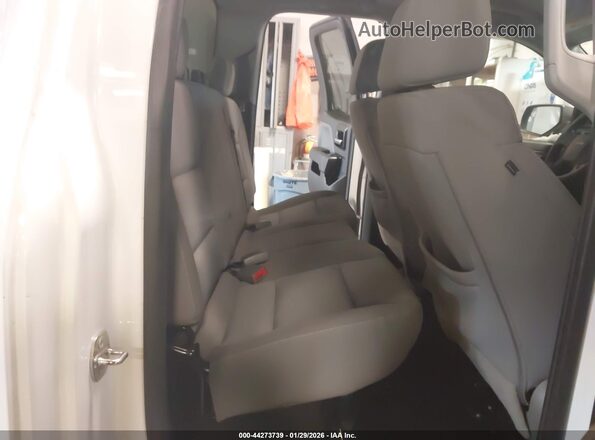 1GCRCPEC9JZ211141 2018 CHEVROLET SILVERADO White Vista de la etiqueta del VIN