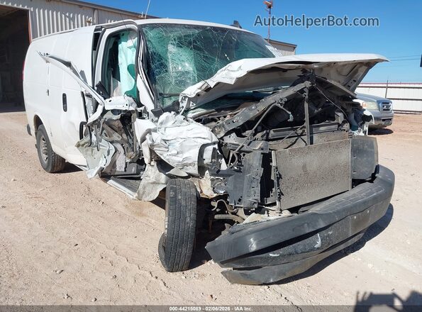1GCWGAFP0N1174295 2022 CHEVROLET EXPRESS White Front view