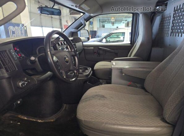 1GCWGAFP3N1259096 2022 CHEVROLET EXPRESS  Вид наклейки с VIN-кодом