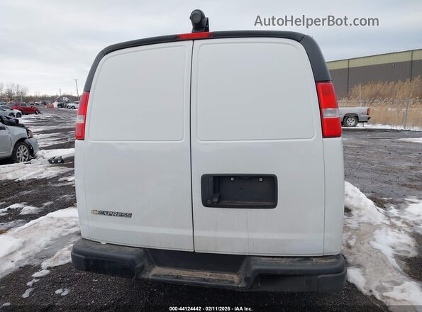 1GCWGAFP6N1225878 2022 CHEVROLET EXPRESS White 