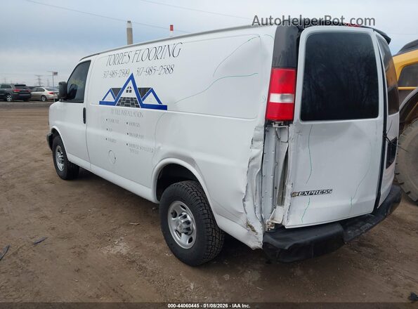 1GCWGAFPXK1365976 2019 CHEVROLET EXPRESS White Tył lewy