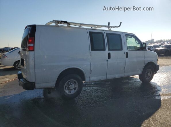 1GCWGAFPXL1260775 2020 CHEVROLET EXPRESS Белый 