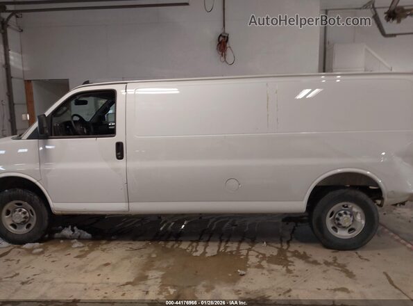 1GCWGBFP2S1234286 2025 CHEVROLET EXPRESS White 