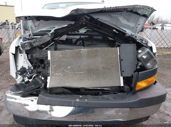 1GJZ7PFP7S1168546 2025 GMC SAVANA PASSENGER White Вид спереду