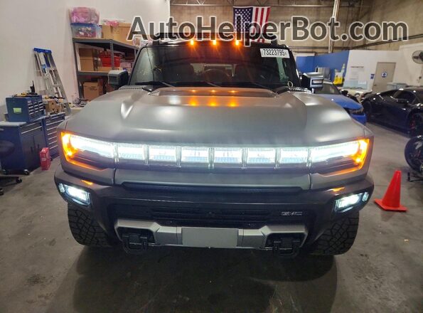 1GKB0RDC0RU103382 2024 GMC HUMMER Серый Вид спереди
