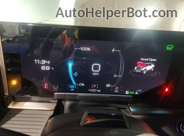 1GKB0RDC0RU103382 2024 GMC HUMMER Серый Вид щитка приборов