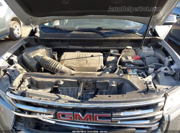 1GKKNML45MZ161367 2021 GMC ACADIA Silver Հետևի տեսք