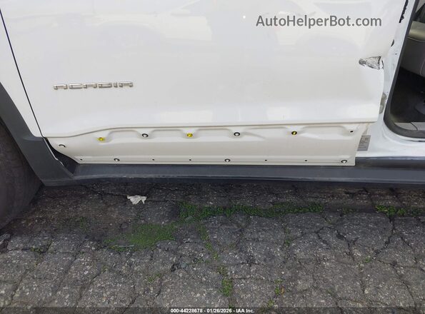 1GKKNML48PZ238351 2023 GMC ACADIA White 