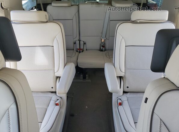 1GKS1DKL7RR402874 2024 GMC YUKON White Widok tylnych siedzeń