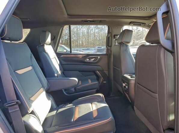 1GKS2CKL7PR436821 2023 GMC YUKON Белый Вид задней части салона