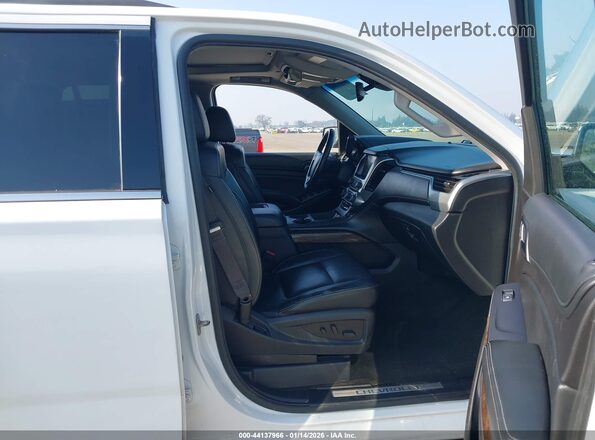 1GNSCBKC6GR210201 2016 CHEVROLET TAHOE Белый Вид салона спереди