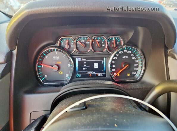 1GNSCHKC5HR215975 2017 CHEVROLET SUBURBAN Серебряный Вид щитка приборов