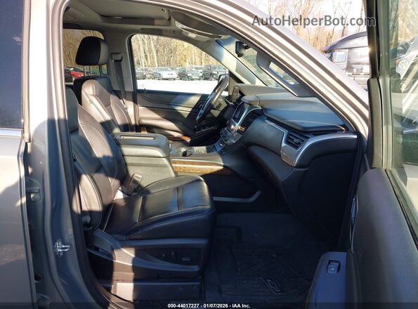 1GNSKBKC9JR100978 2018 CHEVROLET TAHOE Gray Widok wnętrza z przodu