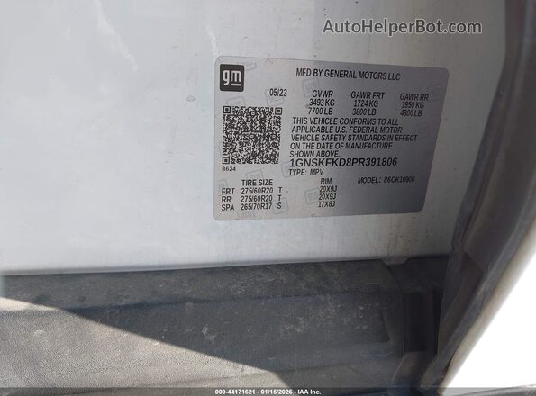 1GNSKFKD8PR391806 2023 CHEVROLET SUBURBAN Белый Вид подкапотного пространства