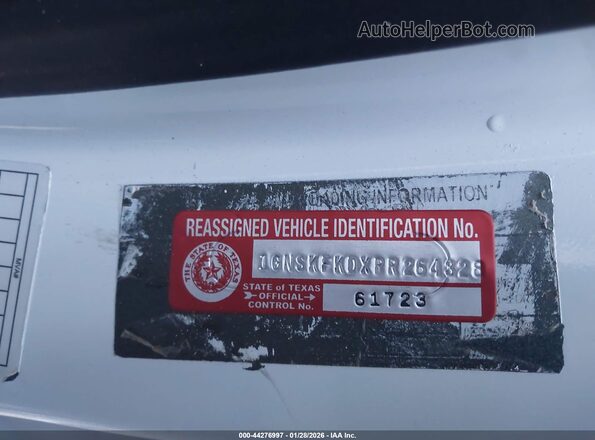 1GNSKFKDXPR264328 2023 CHEVROLET SUBURBAN Белый Вид подкапотного пространства