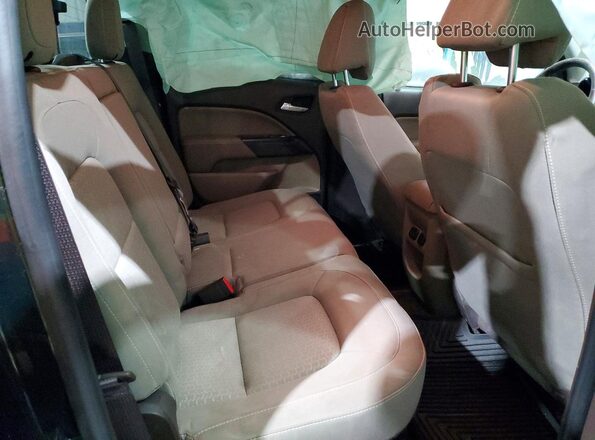 1GTG6CE35G1113562 2016 GMC CANYON Green Rear seats view