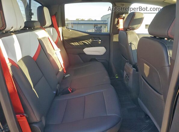 1GTP2EEK3T1111401 2026 GMC CANYON Black Հետևի նստատեղերի տեսք