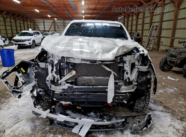 1GTP6DEK5P1241393 2023 GMC CANYON White Widok z przodu