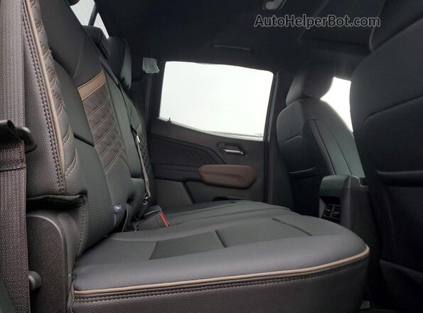1GTP6FEK0R1302096 2024 GMC CANYON Silver Rear seats view