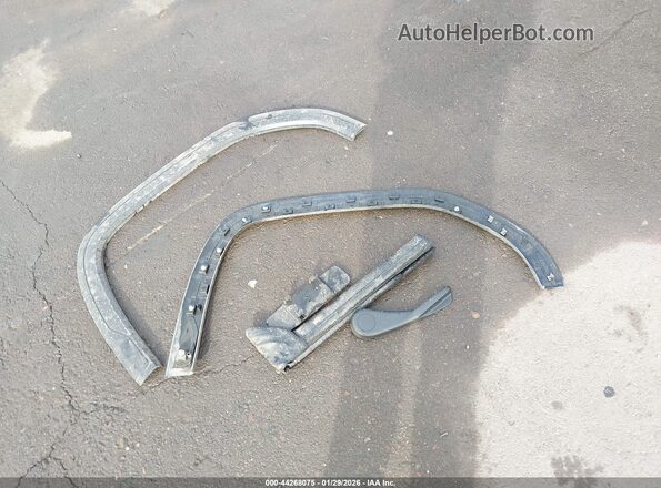 1GTP8BED3LZ244658 2020 GMC SIERRA White ხელსაწყოთა პანელის ხედი