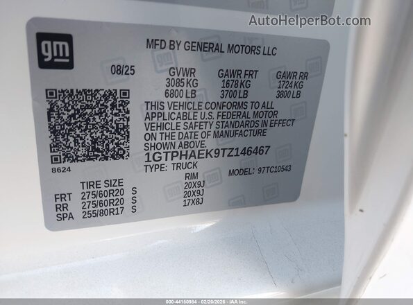 1GTPHAEK9TZ146467 2026 GMC SIERRA White Vista del compartimento del motor