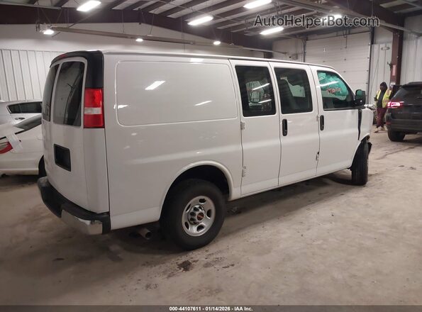 1GTW7AF70M1253447 2021 GMC SAVANA CARGO White Rear right