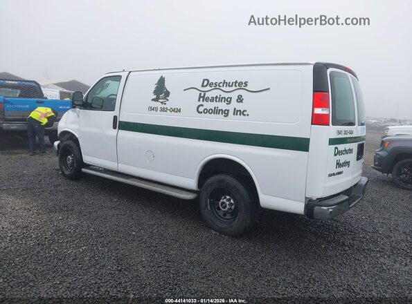 1GTW7AF70M1260768 2021 GMC SAVANA 2500 White 