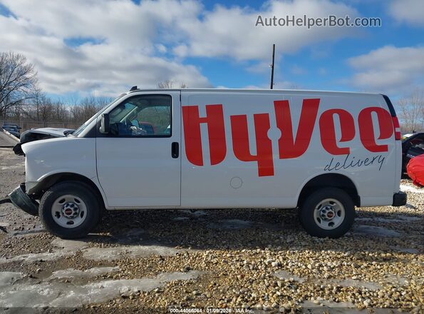 1GTW7AF75N1218713 2022 GMC SAVANA CARGO Белый 