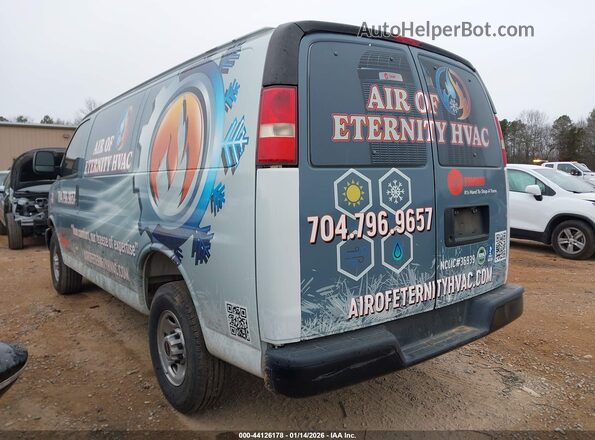 1GTW7AF77S1140592 2025 GMC SAVANA CARGO Blue Trasero izquierdo