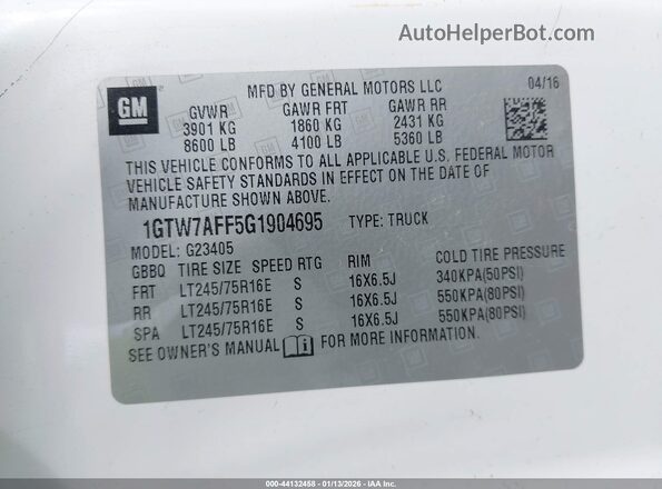 1GTW7AFF5G1904695 2016 GMC SAVANA 2500 White Вид підкапотного простору