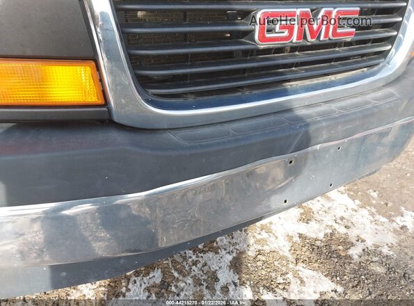1GTW7AFF8H1908662 2017 GMC SAVANA 2500 White 