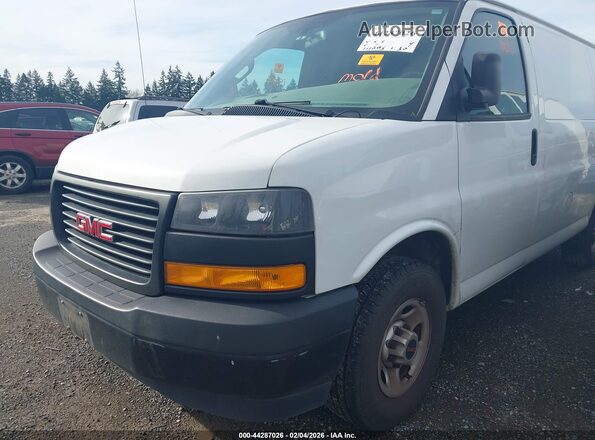 1GTW7AFG3L1253974 2020 GMC SAVANA CARGO White Vista frontal