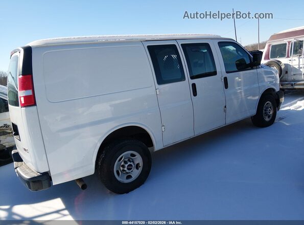 1GTW7AFG6K1337589 2019 GMC SAVANA 2500 Белый Задняя правая четверть