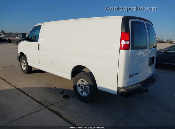 1GTW7AFP1R1102284 2024 GMC SAVANA CARGO White Հետևի ձախ
