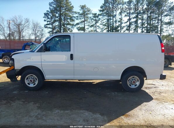 1GTW7AFP4M1182320 2021 GMC SAVANA CARGO White 360 interior view