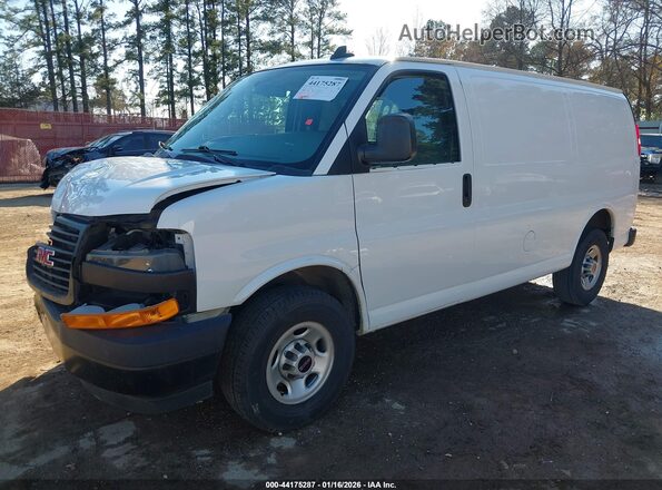 1GTW7AFP4M1182320 2021 GMC SAVANA CARGO White Front left