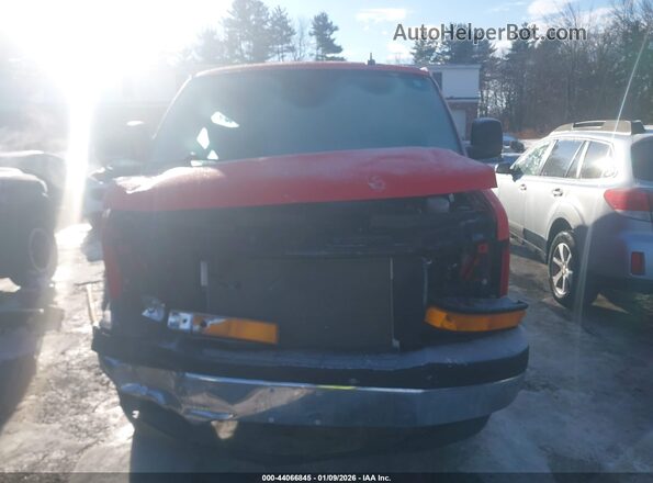 1GTZ7GF15M1266948 2021 GMC SAVANA CARGO Red Вид спереду