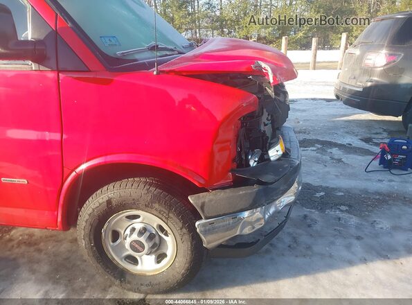 1GTZ7GF15M1266948 2021 GMC SAVANA CARGO Red 