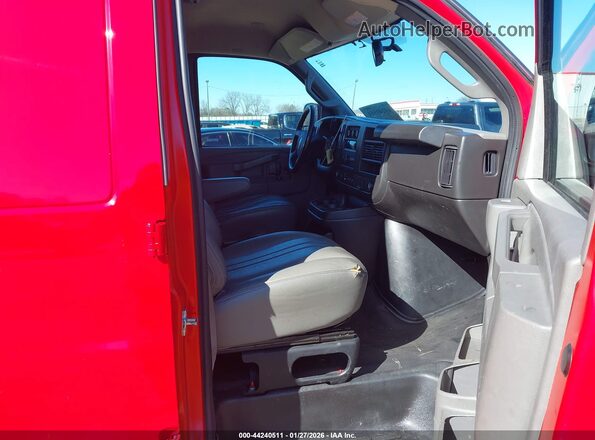1GTZ7HFP9P1139862 2023 GMC SAVANA CARGO Red წინა სალონის ხედი