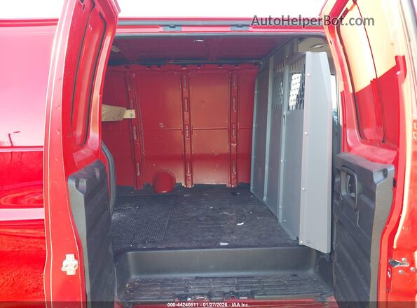 1GTZ7HFP9P1139862 2023 GMC SAVANA CARGO Red VIN კოდის სტიკერის ხედი