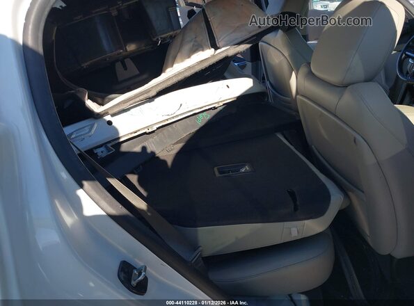 1GYAZAR43LF066513 2020 CADILLAC XT4 White Vista de la etiqueta del VIN