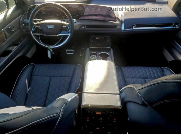 1GYC3MMLXTZ703678 2026 CADILLAC VISTIQ Blue Вид панелі приладів