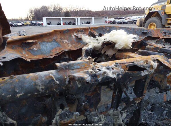 1GYC3NML2TZ705172 2026 CADILLAC VISTIQ Серый Вид задних сидений
