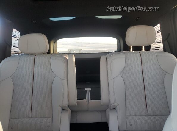 1GYC3NML9TZ708554 2026 CADILLAC VISTIQ Black უკანა სავარძლების ხედი