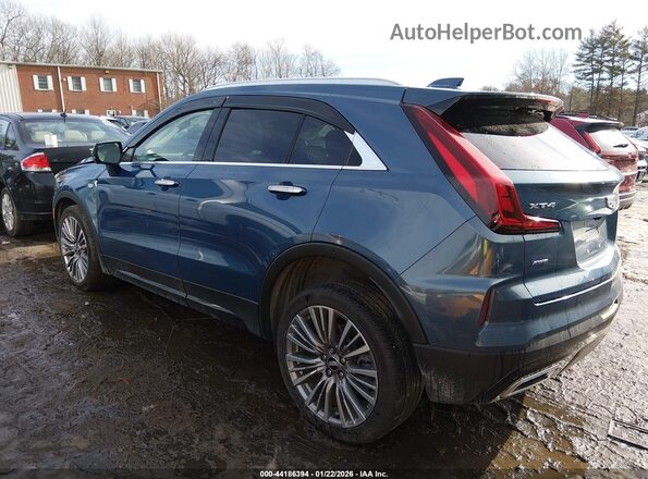 1GYFZDR41RF246721 2024 CADILLAC XT4 Blue Widok wnętrza 360 stopni