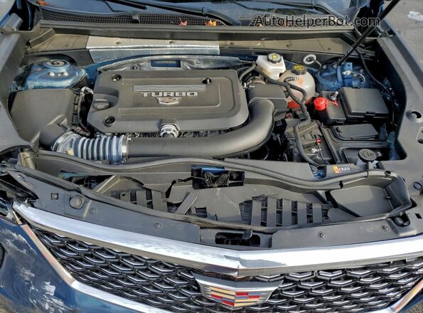 1GYFZDR46RF246620 2024 CADILLAC XT4 Blue Widok komory silnika