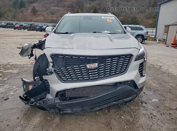 1GYFZDR49NF131732 2022 CADILLAC XT4 Silver Вид спереду