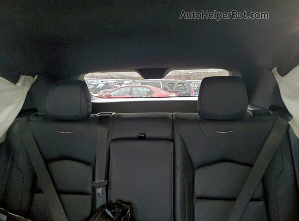 1GYFZDR49NF131732 2022 CADILLAC XT4 Silver Вид задніх сидінь