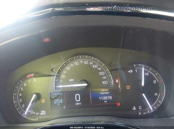 1GYKNARS4JZ215764 2018 CADILLAC XT5 Silver Հետևի նստատեղերի տեսք