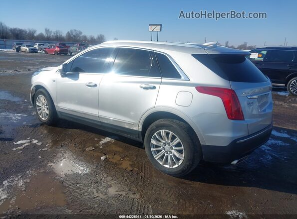 1GYKNARS4JZ215764 2018 CADILLAC XT5 Silver Հետևի ձախ